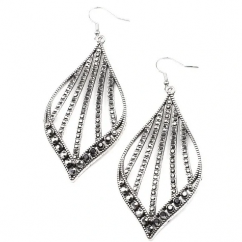 Showcase Sparkle - Silver Earrings